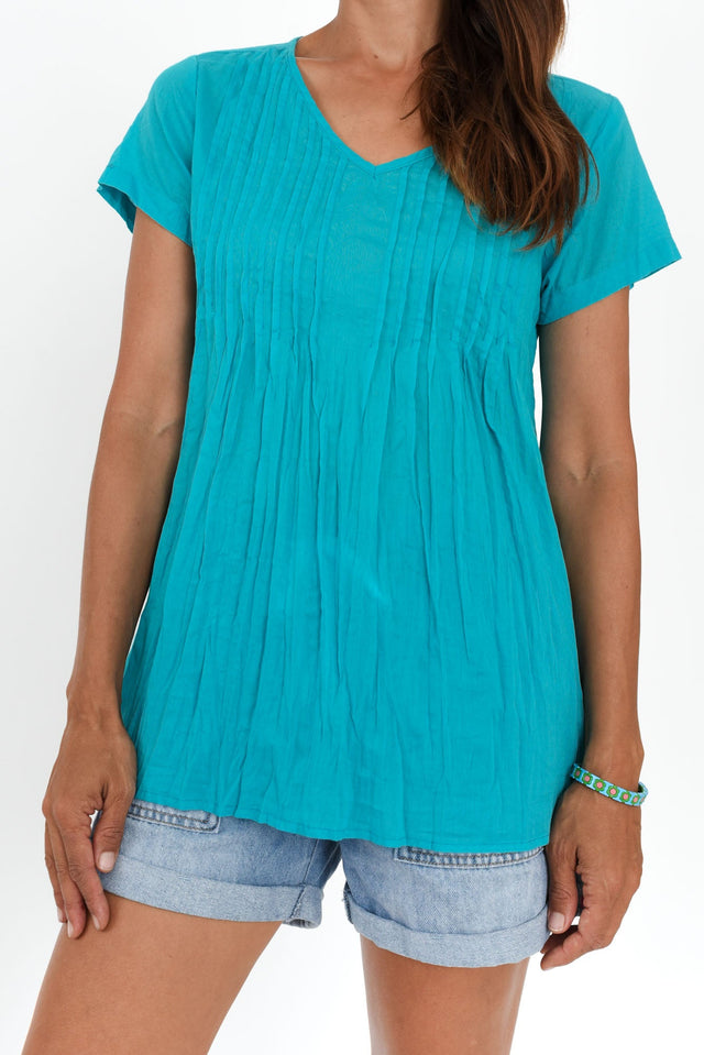 alt text|model:Cara image 7