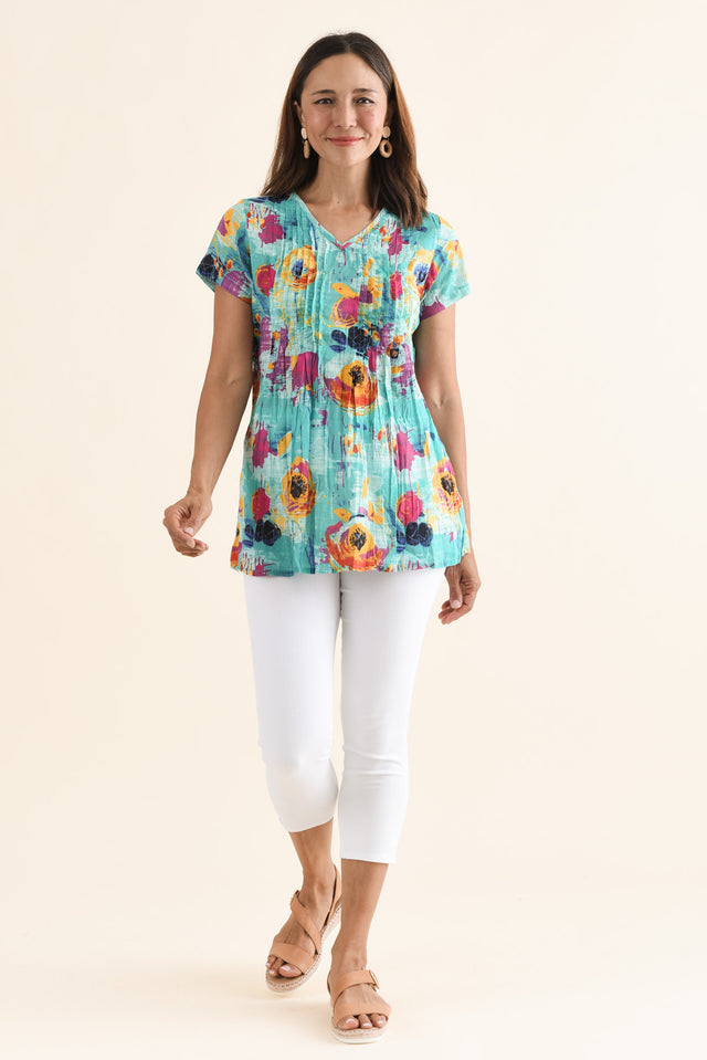 Fia Sky Blue Flower Crinkle Cotton Top,Full Body,Brunette model,alt text|model:Cara image 6