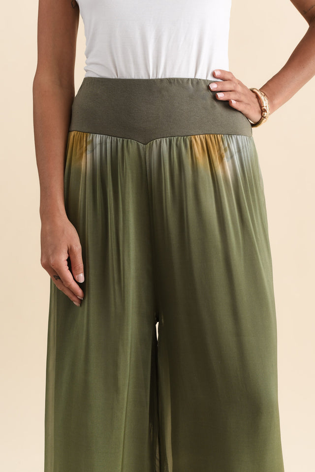 alt text|model:Brontie image 6