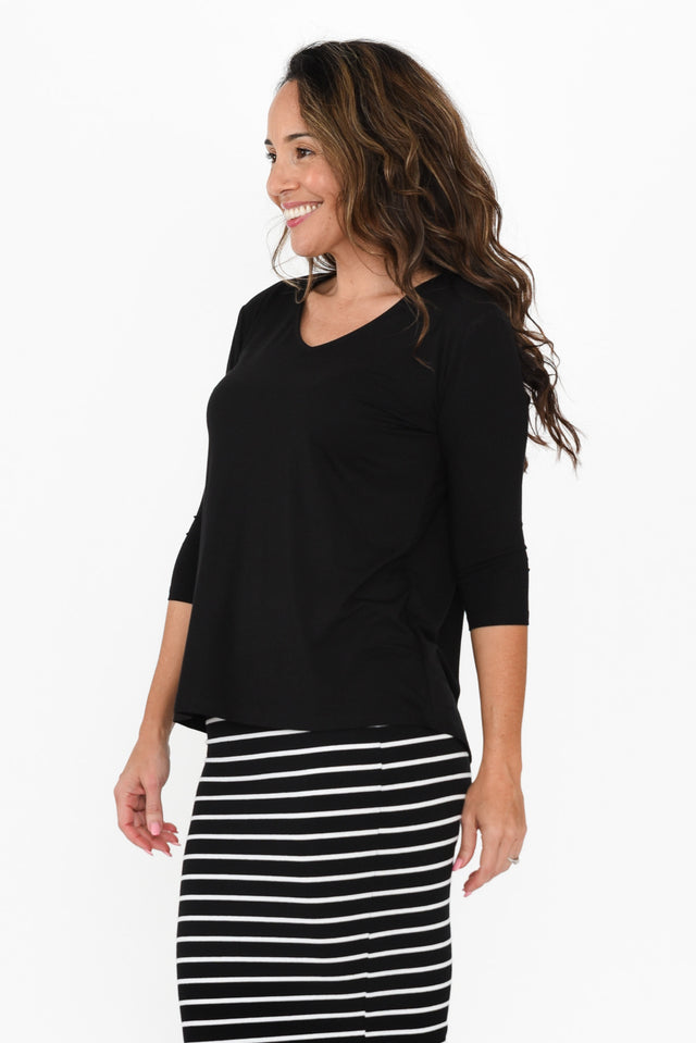 alt text|model:Nicole image 4