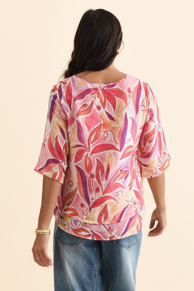 Folk Pink Flower Frill Top,Brunette model,alt text|model:Brontie image 5