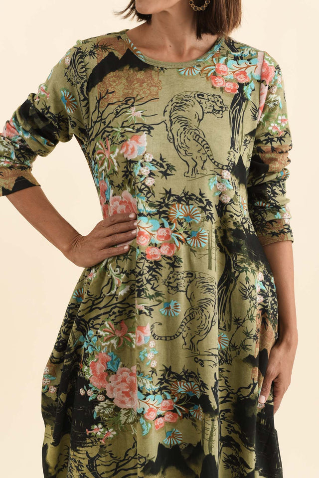 Fonte Olive Blossom Cotton Knit Dress,Brunette model,alt text|model:Cara image 6