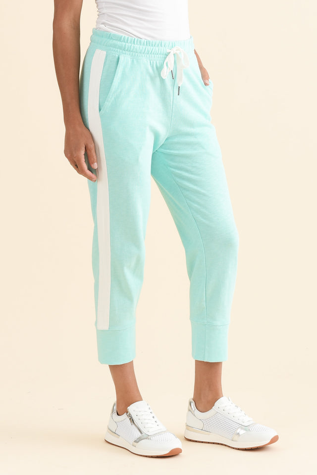 Fundamental Brunch Aqua Trim Cotton Sweatpants,Side,Brunette model,alt text|model:Brontie image 3