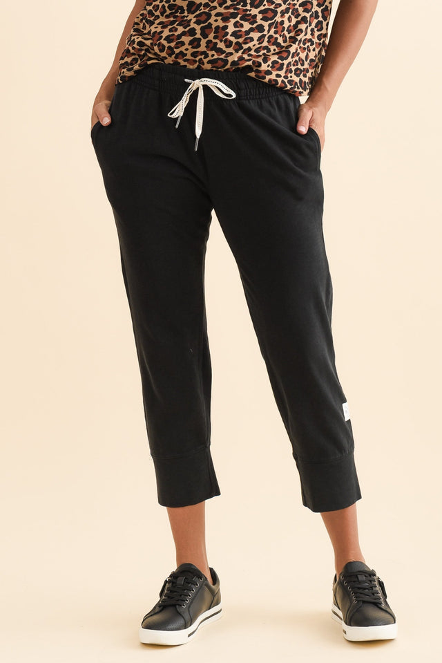 Fundamental Brunch Black Cotton Sweatpants,Brunette model,alt text|model:Brontie image 3
