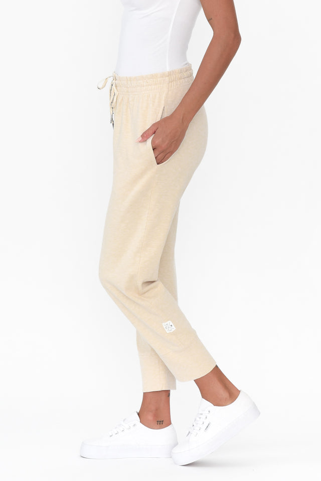Fundamental Brunch Natural Cotton Sweatpants,Brunette model,alt text|model:Brontie image 5