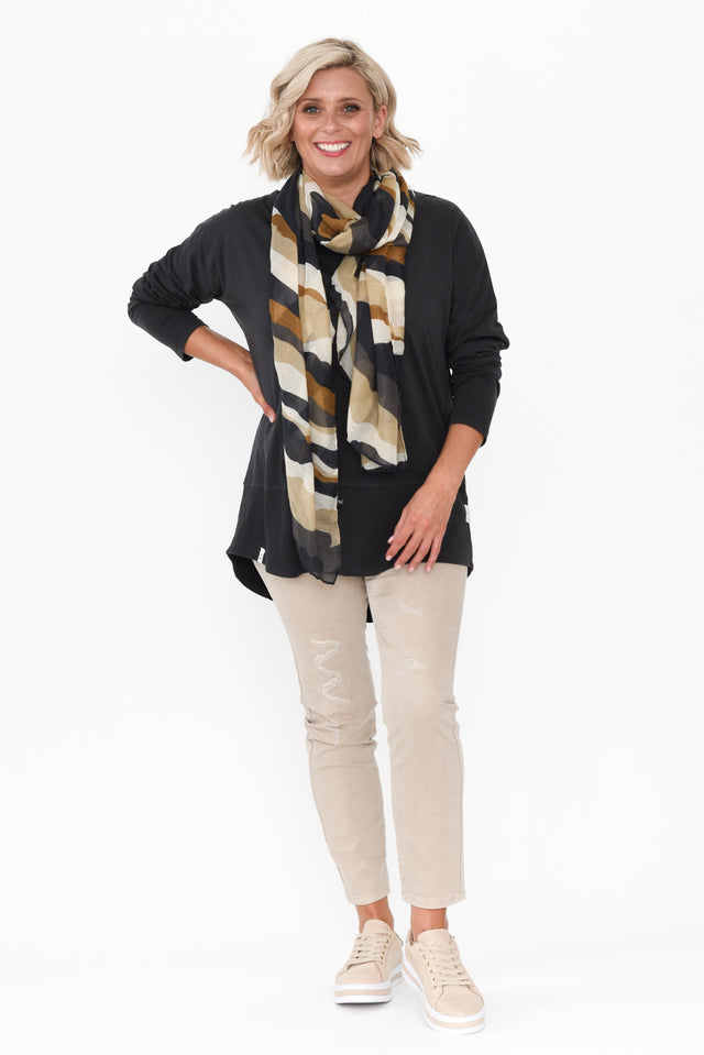 alt text|model:Brooke image 2