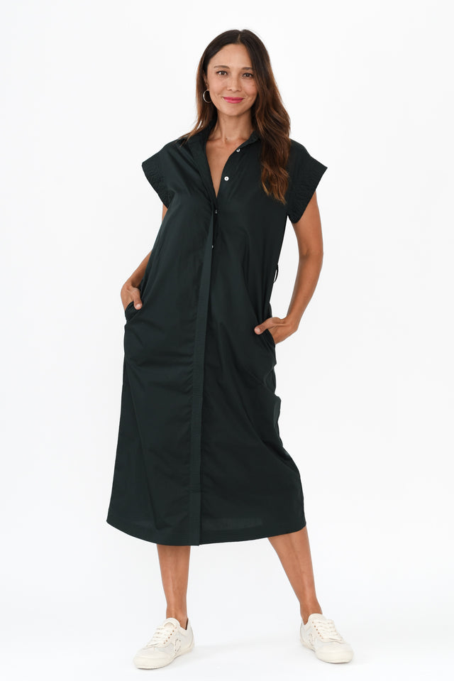 alt text|model:Cara image 7