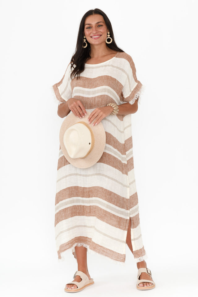 alt text|model:Brontie