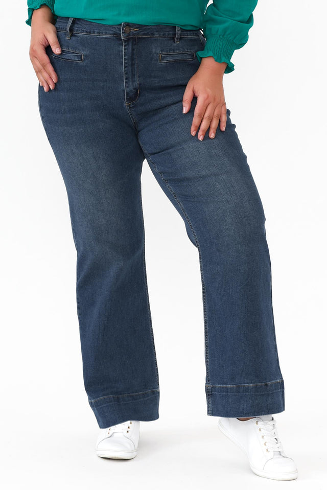 plus-size,curve-bottoms,plus-size-pants,plus-size-jeans alt text|model:Stacey;wearing:L image 7