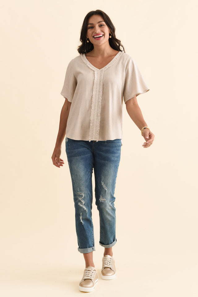 alt text|model:Brontie image 7