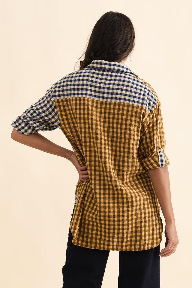 Gillie Navy Check Cotton Shirt,Brunette model,alt text|model:Brontie image 6