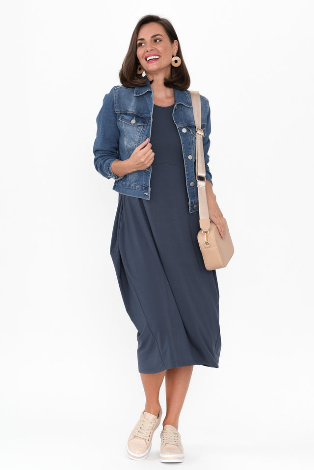 alt text|model:MJ image 5