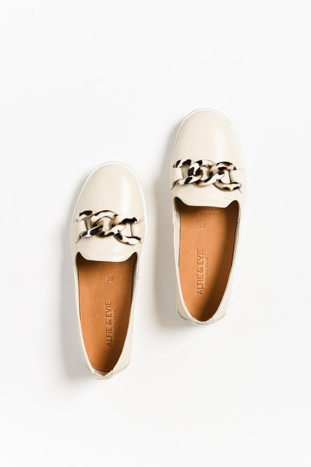 Gogo Cream Leather Chain Loafer