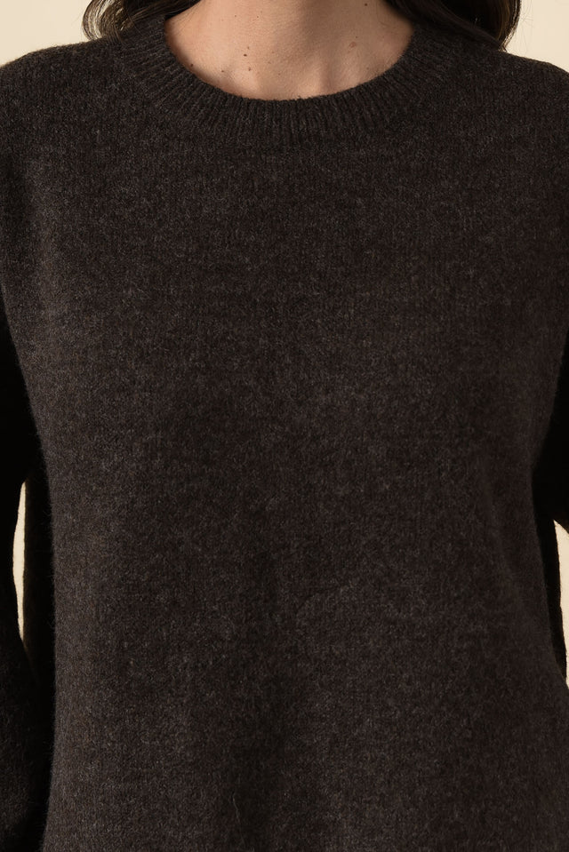 Grady Chocolate Knit Jumper,Brunette model,alt text|model:MJ image 5