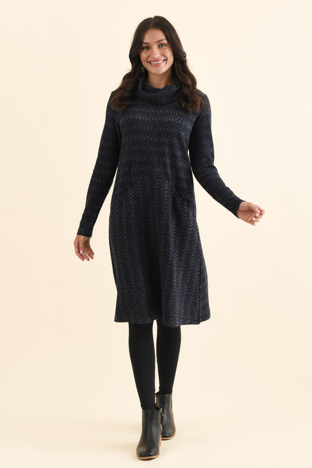 Grenadine Navy Cotton Knit Dress,Brunette model,alt text|model:Brontie image 3