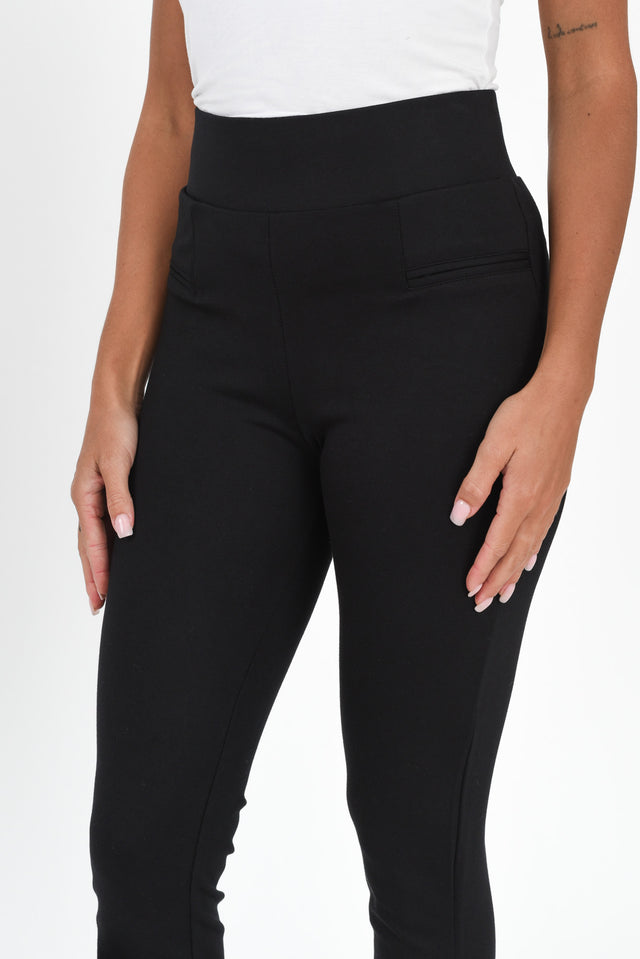 alt text|model:Brontie image 6