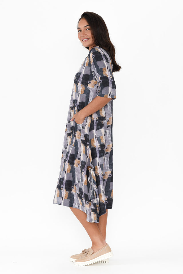 alt text|model:Kirstyn image 4