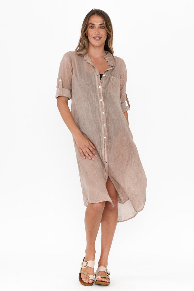 Hailey Taupe Cotton Button Kaftan,Brunette model,alt text|model:Johanna image 8