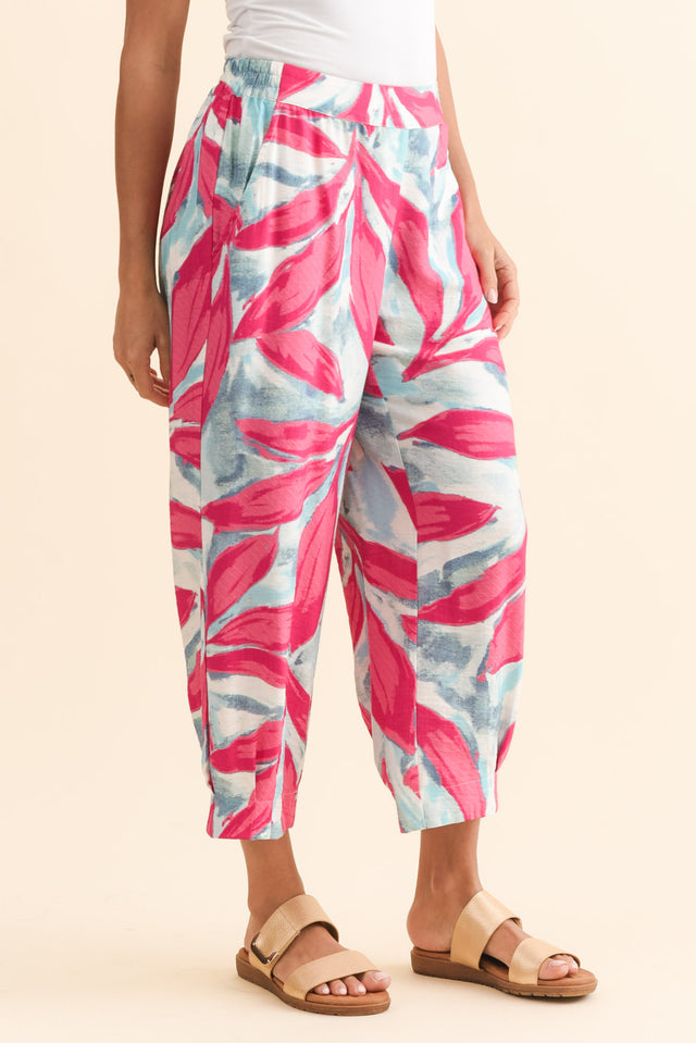 Hallie Pink Leaf Pocket Pants,Brunette model,alt text|model:Brontie image 4