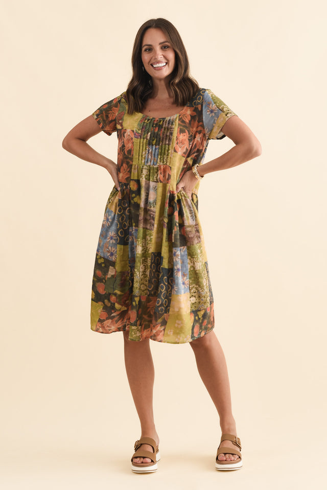 Hanoi Green Mosaic Cotton Blend Dress,Brunette model,alt text|model:MJ image 7