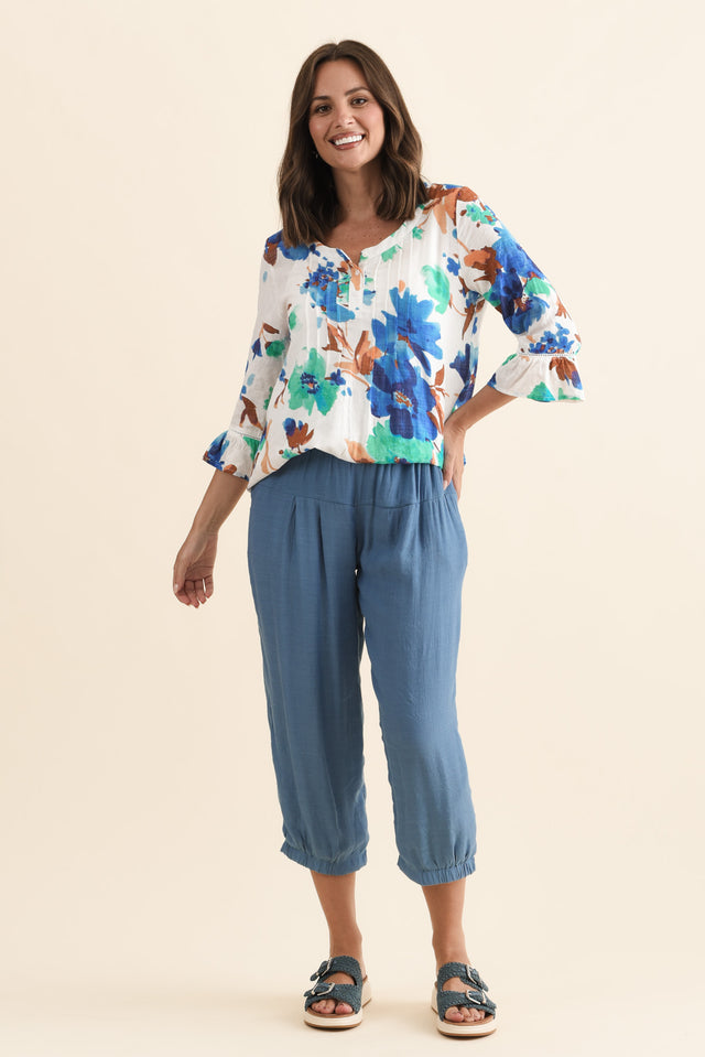 alt text|model:MJ image 4