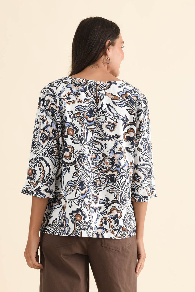 Hartley Cream Paisley Linen Blend Top,Back,Brunette model,alt text|model:Brontie image 4