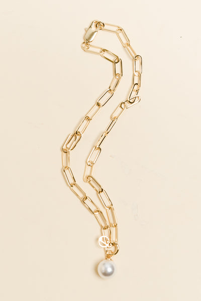 Hayley Gold Pearl Pendant Necklace