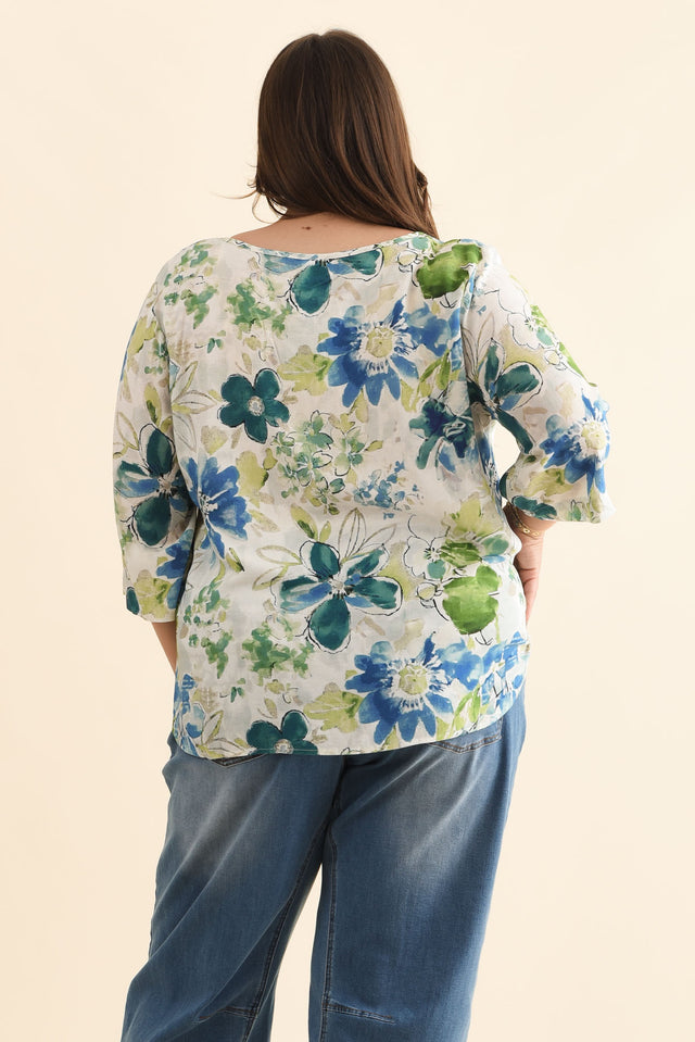 alt text|model:Gabby image 12