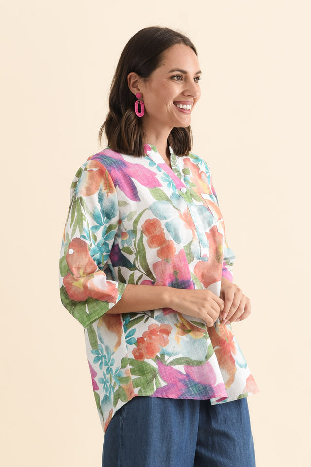 alt text|model:MJ image 4