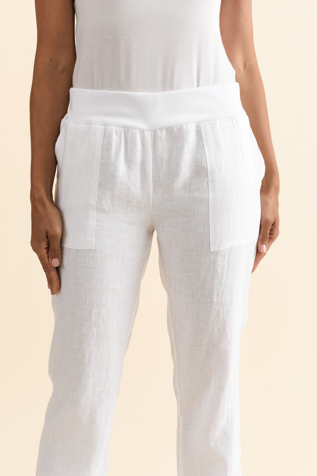 alt text|model:Cara image 6