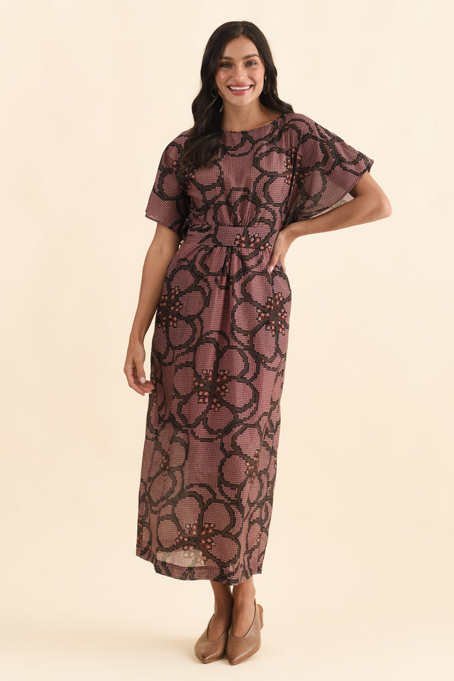 Isa Pink Floral Cotton Silk Dress,Brunette model,alt text|model:Brontie image 7
