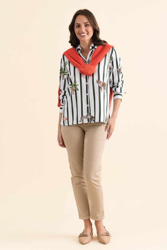 Isa White Safari Cotton Shirt,brunette model,Full Outfit,alt text|model:MJ image 2