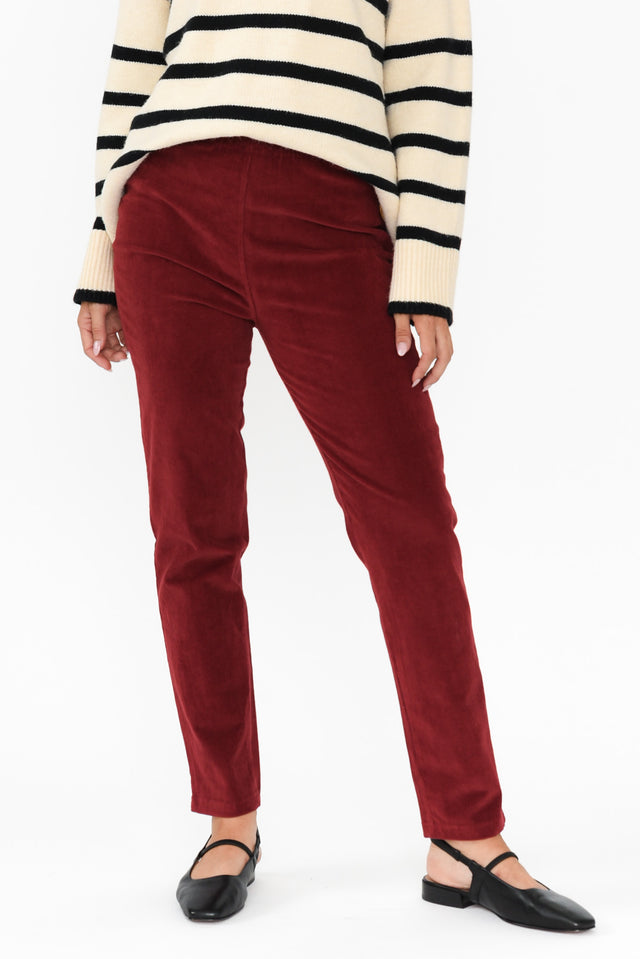 alt text|model:Mollie