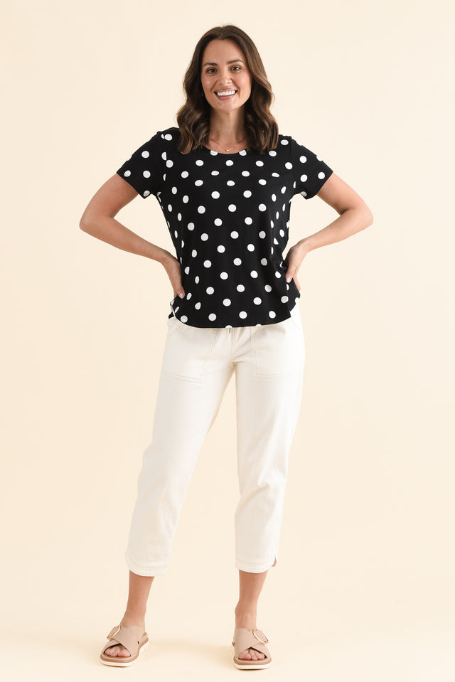 Janis Black Spot Bamboo Tee,Full Body,Brunette model,alt text|model:MJ image 6