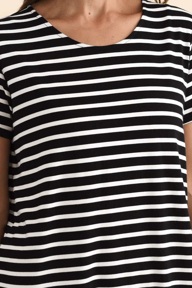 Janis Black Stripe Bamboo Tee,Brunette model,alt text|model:Cara image 8