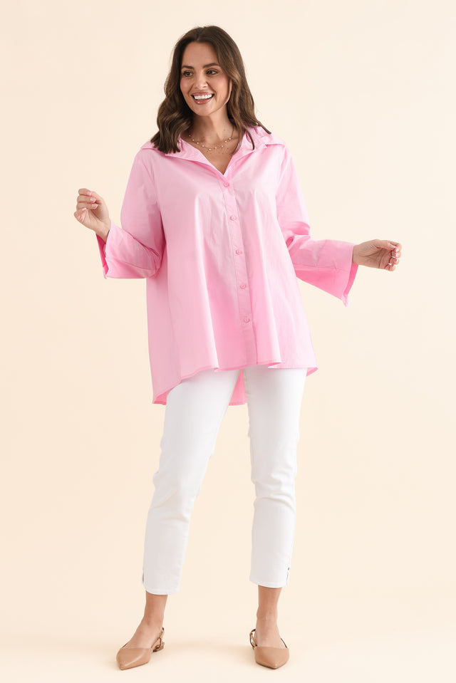 Jeanie Pink Cotton Pleated Shirt,Full Body,Brunette model,alt text|model:MJ