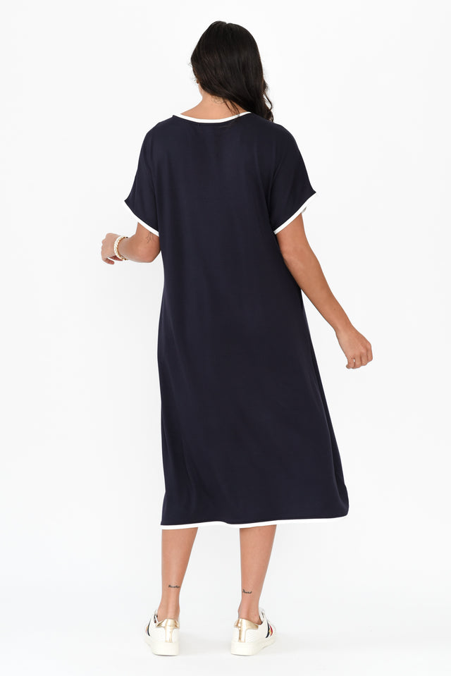 alt text|model:Brontie image 4