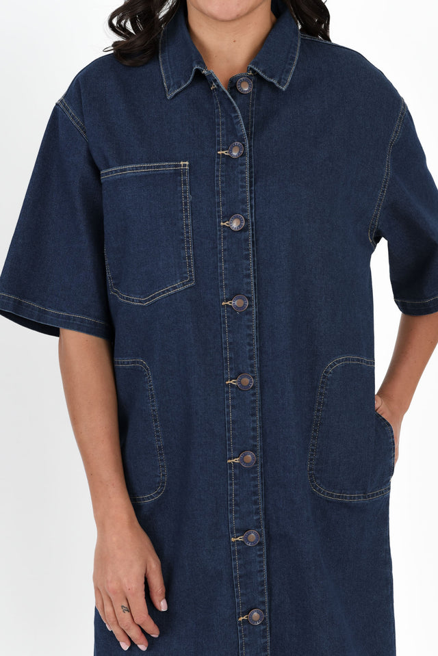 alt text|model:Brontie image 7