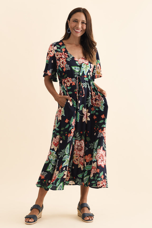 alt text|model:Cara image 8