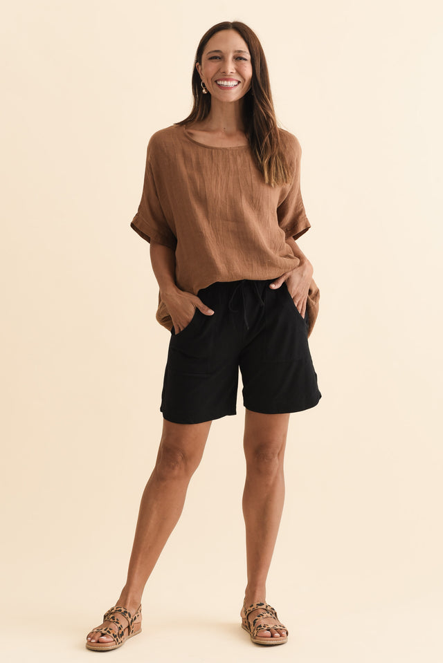 alt text|model:Cara image 7