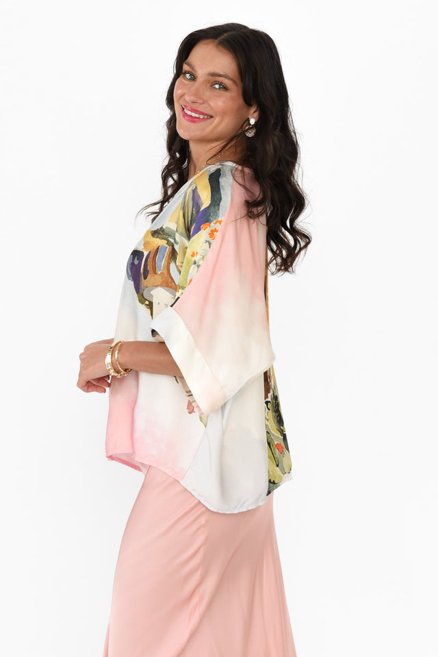 alt text|model:Brontie image 3