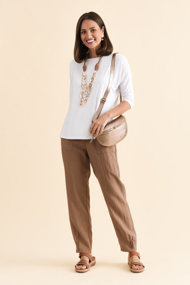 alt text|model:MJ image 3