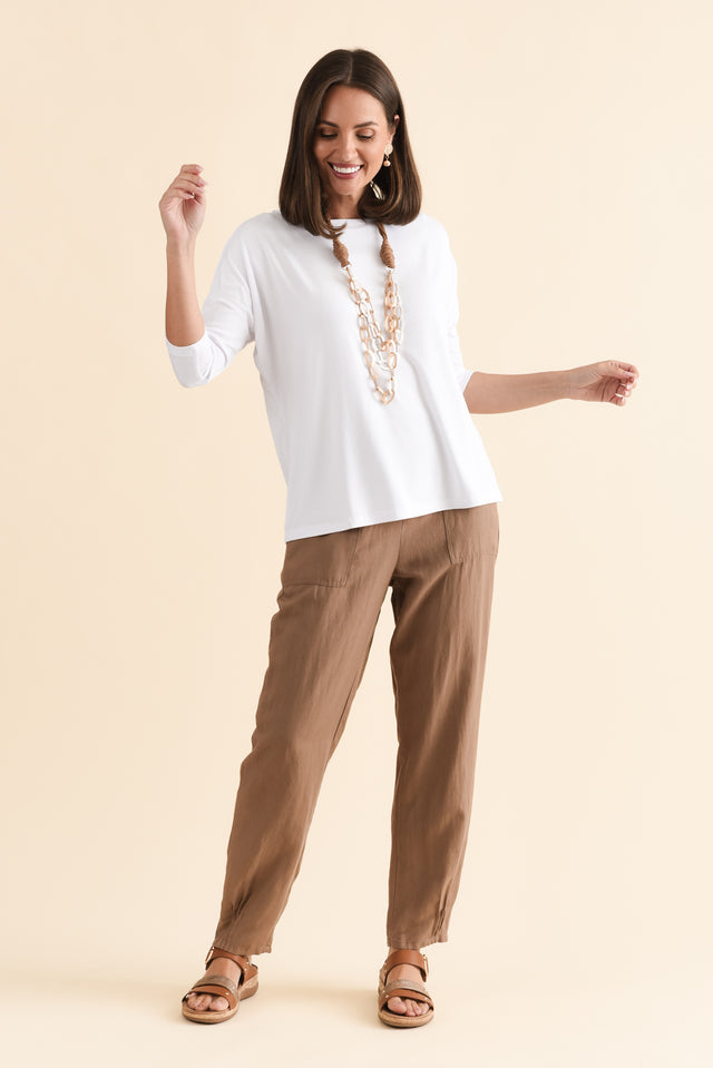 alt text|model:MJ image 7