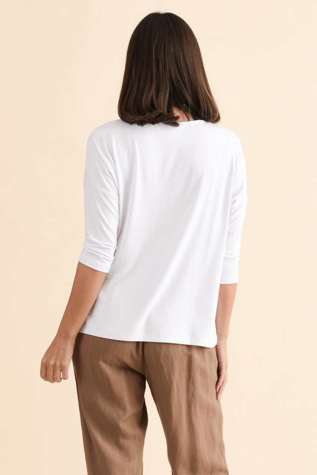 alt text|model:MJ image 5