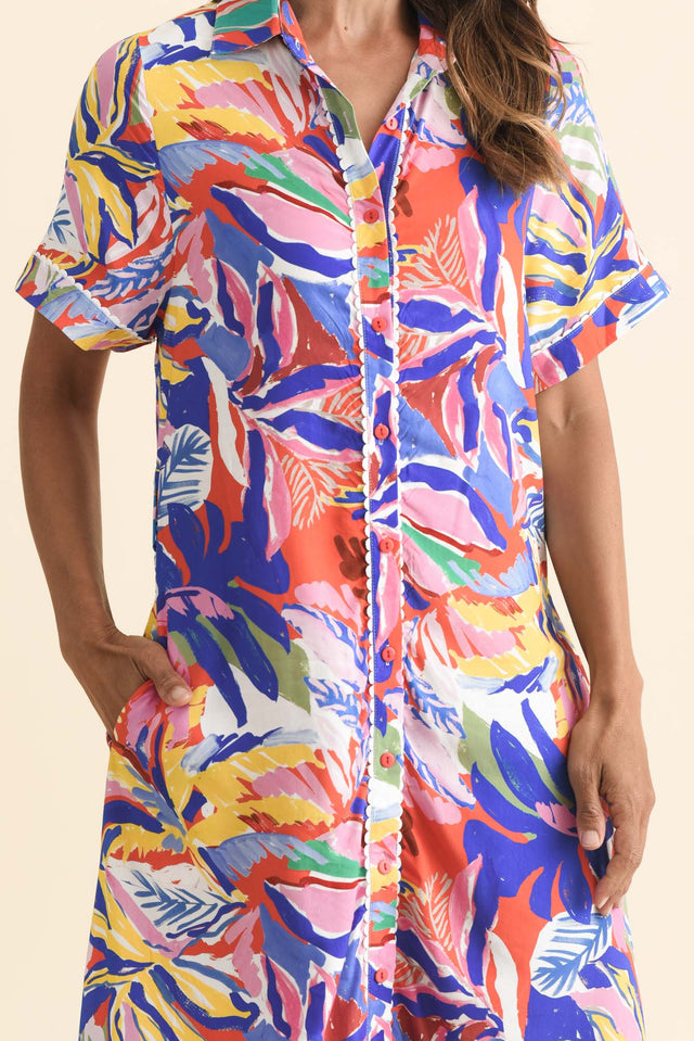 alt text|model:Cara image 6