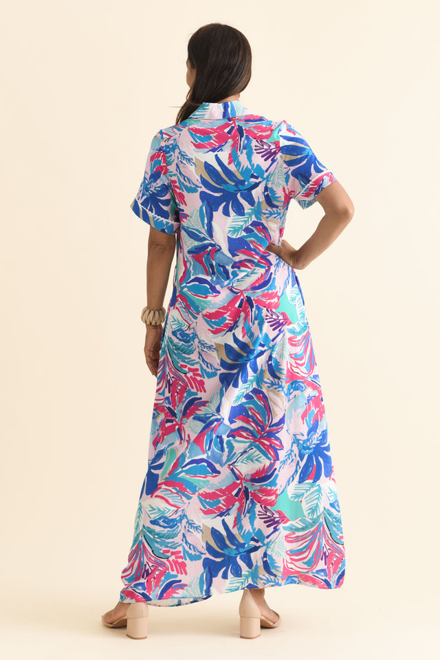 alt text|model:Cara image 6