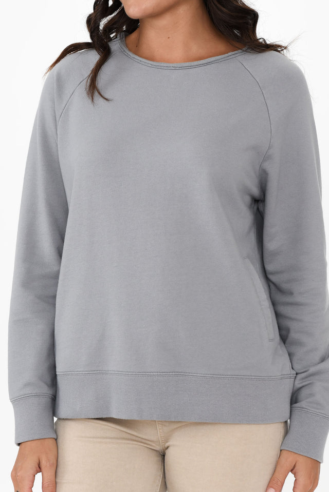 alt text|model:Brontie image 7