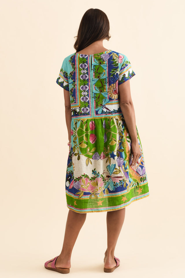 Jumeno Green Garden Scoop Neck Dress,Brunette model,alt text|model:Cara image 5