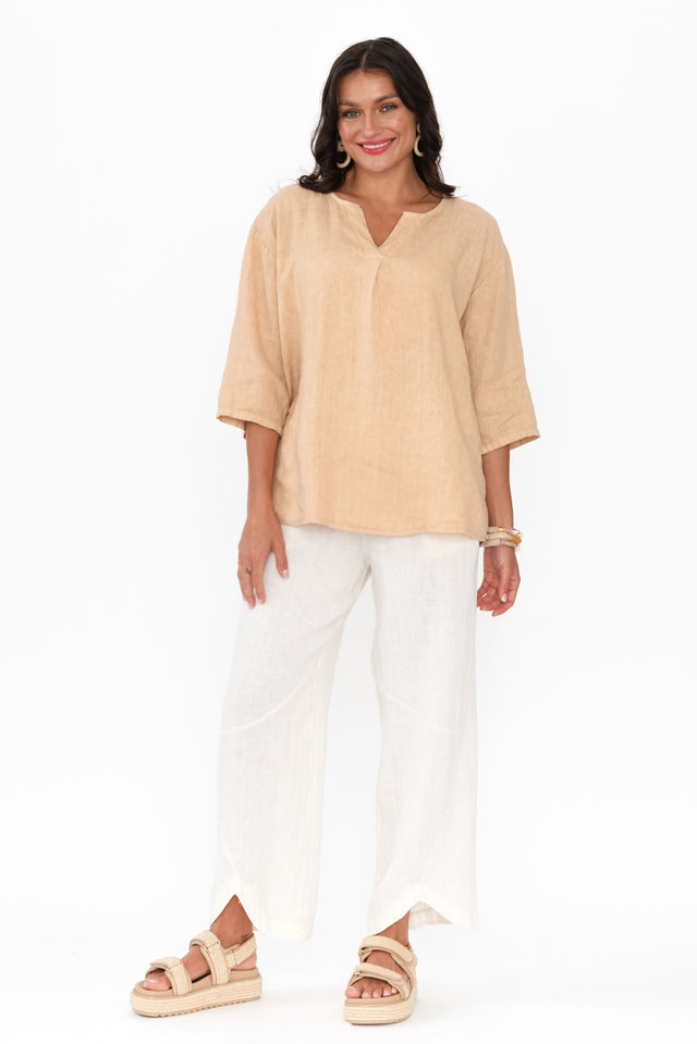 alt text|model:Brontie image 7