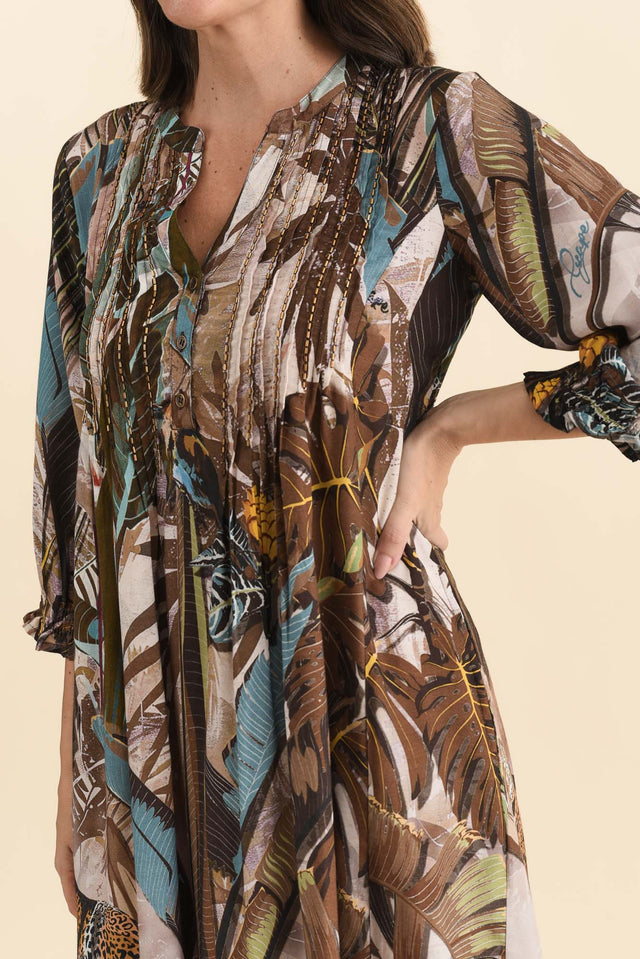 alt text|model:MJ image 5